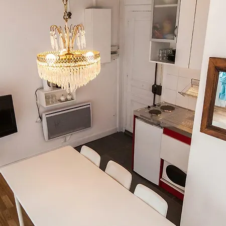 Apartment Charming 30m² Border Of Montmartre