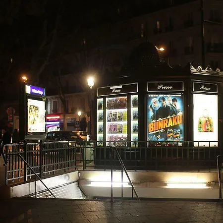 Charming 30m² Border Of Montmartre * Paris