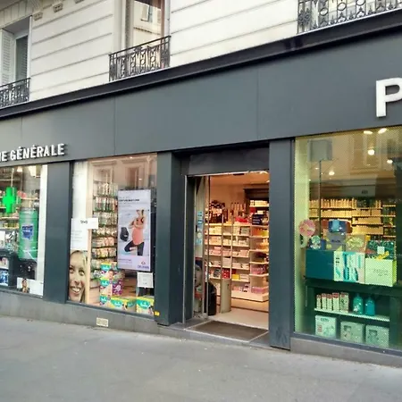 Charming 30m² Border Of Montmartre Lejlighed